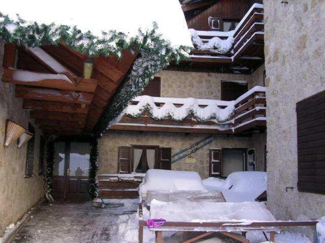 Apartments Gonzaga กานาเซย์ ภายนอก รูปภาพ